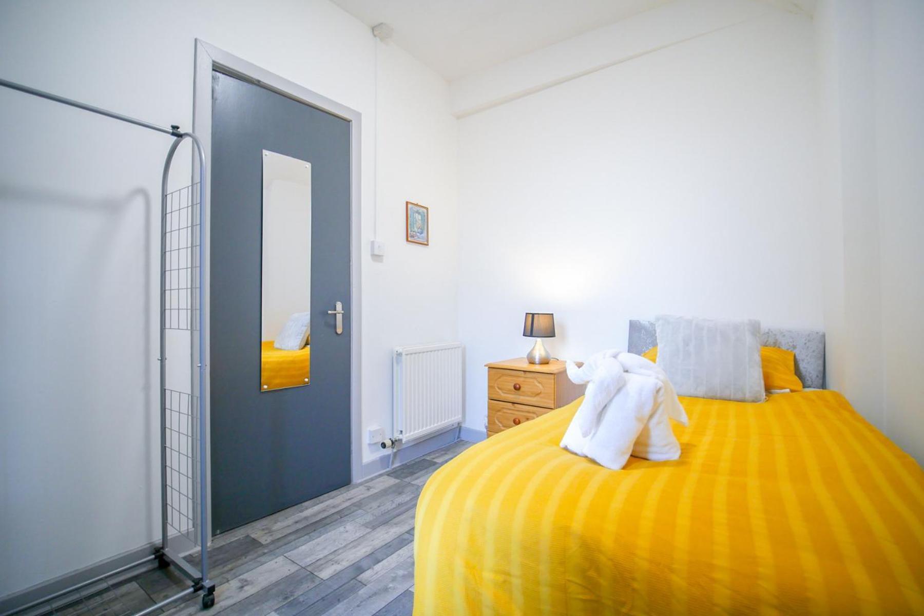 Telford Rd 5 Bedroom House Inverness Ngoại thất bức ảnh